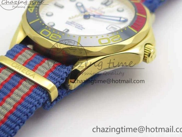 0417 Modern Seamaster 300M 007 YG URF 1:1 Best Edition White Dial Ceramic Bezel On Nylon Strap A 8115